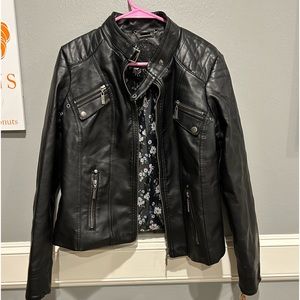 JOUJOU Vegan Leather Fitted Moto Jacket XL